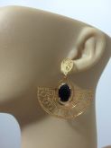 Brinco folheado a ouro 18k com preto